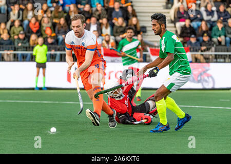 Amstelveen, Paesi Bassi. 27 ott 2019. AMSTELVEEN, 27-10-2019, FIH Hockey Olympic i qualificatori 2019 (l'uomo). Luogo: Wagener Stadion. Mirco Pruijser durante il gioco vs Paesi Bassi Pakistan. Credito: Pro scatti/Alamy Live News Foto Stock