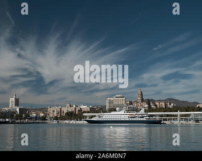 Sea Dream Yacht Club - Sea Dream II. Porto di Malaga, Spagna. Foto Stock