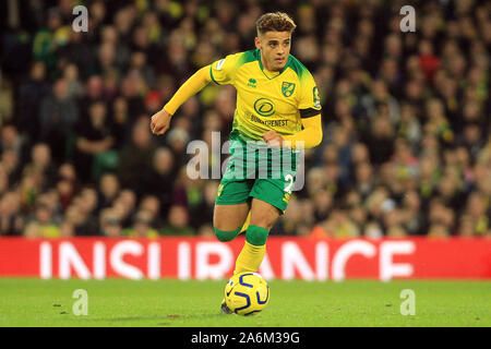 Norwich, Regno Unito. 27 ott 2019. Max Aarons di Norwich City in azione. Premier league, Norwich City v Manchester Utd a Carrow Road Stadium di Norwich domenica 27 ottobre 2019. Questa immagine può essere utilizzata solo per scopi editoriali. Solo uso editoriale, è richiesta una licenza per uso commerciale. Nessun uso in scommesse, giochi o un singolo giocatore/club/league pubblicazioni. pic da Steffan Bowen/Andrew Orchard fotografia sportiva/Alamy Live news Credito: Andrew Orchard fotografia sportiva/Alamy Live News Foto Stock