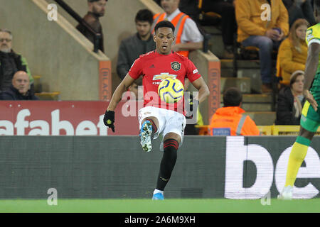 Norwich, Regno Unito. 26 ott 2019. Anthony Martial del Manchester United durante il match di Premier League tra Norwich City e il Manchester United a Carrow Road il 27 ottobre 2019 a Norwich in Inghilterra. (Foto di Matt Bradshaw/phcimages.com) Credit: Immagini di PHC/Alamy Live News Foto Stock