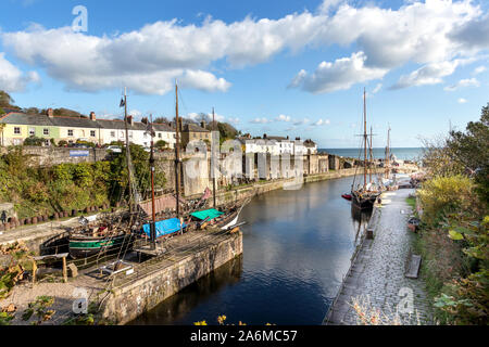 Tall Ships a Charlestown, Cornwall. Foto Stock