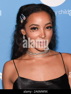 Ottobre 26, 2019, West Hollywood, California, Stati Uniti d'America: Tinashe assiste il 2019 UNICEF Masquerade Ball. (Credito Immagine: © Billy Bennight/ZUMA filo) Foto Stock