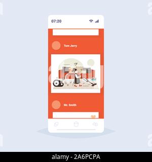 Bambino mediante aspirapolvere bambina aspirare la moquette in soggiorno a fare i lavori di casa il servizio di pulizia concetto lo schermo dello smartphone online mobile app a piena lunghezza schizzo illustrazione vettoriale Illustrazione Vettoriale