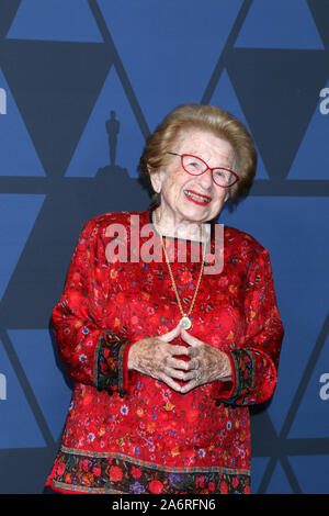 Ottobre 27, 2019, Los Angeles, CA, Stati Uniti d'America: LOS ANGELES - Ott 27: Ruth Westheimer alla undicesima edizione governatori premi al Teatro Dolby su ottobre 27, 2019 a Los Angeles, CA (credito Immagine: © Kay Blake/ZUMA filo) Foto Stock