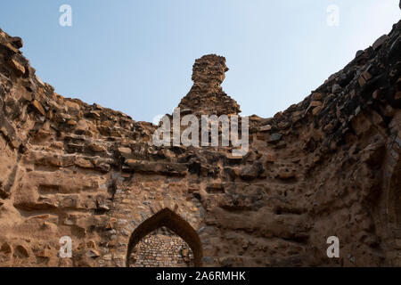 Alauddin Khalji la madrasa, che ha anche la sua tomba a sud di Qutub Minar, ca 1316 ANNUNCIO Foto Stock