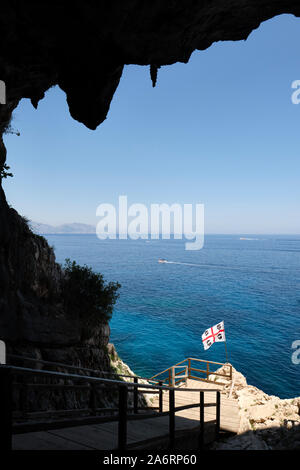 La Grotta del Fico sul Golfo di Orosei costa nel Parco Nazionale del Gennargentu, Baunei Ogliastra Sardegna Italia Europa Foto Stock