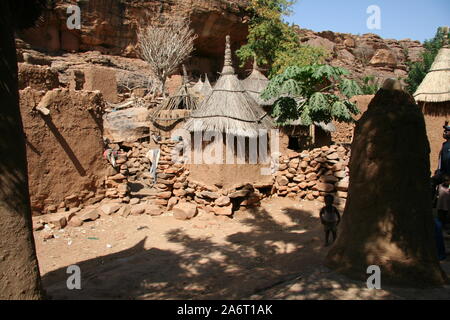 Paese Dogon : villaggio di Kundu Kikinu Foto Stock