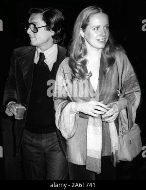 ***FILE FOTO*** Robert Evans ha passato lontano. Robert Evans e Liv Ullman 1978 Foto di Adam Scull/il PHOTOlink /MediaPunch Foto Stock