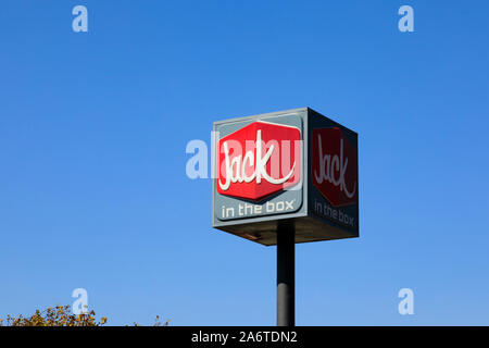 "Jack in the Box" hamburger ristorante segno girevole. In California, Stati Uniti d'America Foto Stock