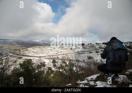 Roadtrip in Israele per trovare la neve sulla montagna Foto Stock