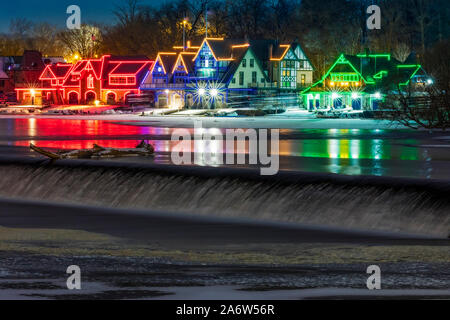 Il Boathouse Row in Philadelphia, Pennsylvania. Foto Stock