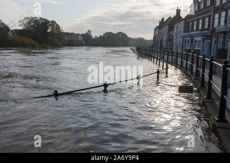 Bewdley, Worcestershire, in condizioni di allagamento, 2019. Regno Unito Foto Stock