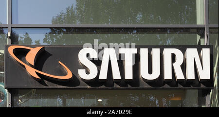 DUEREN, Germania - circa agosto 2019: Saturno segno Foto Stock