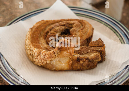 Il crepitio carne di maiale Foto Stock