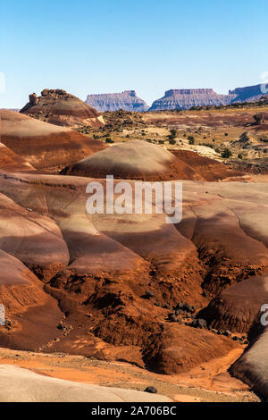 La Bentonite colline nella valle della Cattedrale, Capital Reef National Park nello Utah. Foto Stock