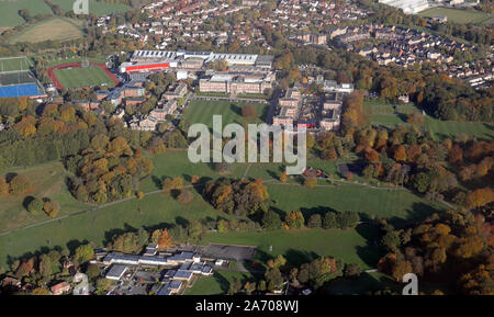 Vista aerea di Leeds Beckett University, Headingley Campus, Leeds, West Yorkshire, Regno Unito Foto Stock
