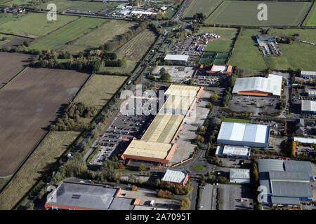 Vista aerea del Clifton Moor retail park e Clifton Centro di Moro, York, Regno Unito Foto Stock