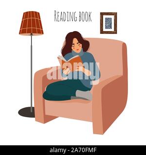 La lettura di donna di casa sulla sedia. Ragazza seduta sulla poltrona con libro interessante. Vettore illustrazione piatta isolati su sfondo bianco. Illustrazione Vettoriale