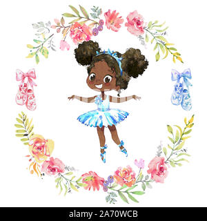 Carino Acquerello African American Ballerina. Pelle scura ragazza circondata da floral Vignette e scarpe da ballo. Ballerina indossa vestito blu. Elegante Foto Stock