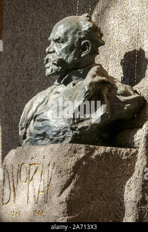 Antonin Dvorak busto Vysehrad cimitero Praga Repubblica Ceca ritratto Foto Stock