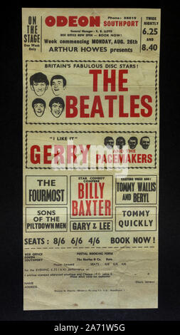 Replica cimeli legati ai Beatles: Poster pubblicitari le prestazioni dei Beatles presso l' Odeon Southport, 26 agosto 1963. Foto Stock