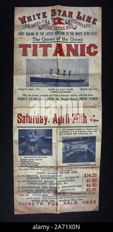 Replica cimeli legati al Titanic: Poster pubblicitari il viaggio di ritorno del Titanic da New York a Southampton il 20 aprile 1912. Foto Stock