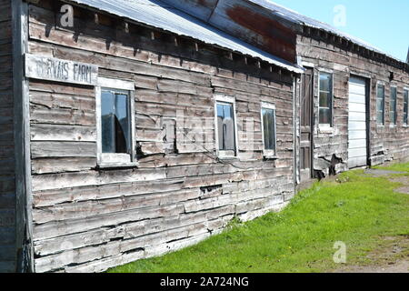 Lato del vecchio bard con legno stagionato Foto Stock