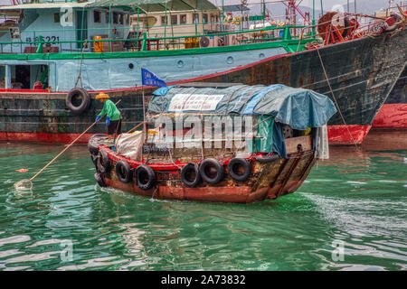 Garbage Patrol, Shau Kai Porto Wan, Hong Kong Foto Stock