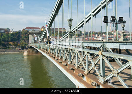 Széchenyi il Ponte della Catena. Budpest, Ungheria Foto Stock