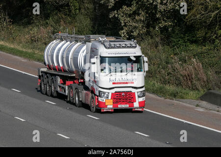 Joel un Moseley tanker transport renault autocarro articolato Foto Stock