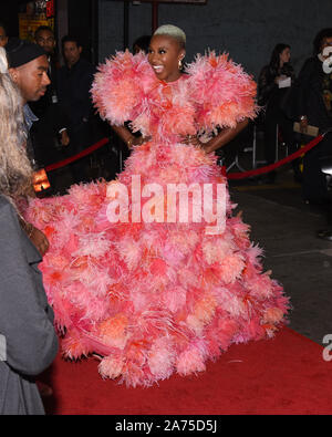 28 ottobre 2019, Los Angeles, California, USA: 29 ottobre 2019 - Los Angeles, California - Cynthia Erivo. Focus presenta la premiere di Los Angeles ''Harriet'' tenutasi all'Orpheum Theatre. Credito fotografico: Billy Bennight/AdMedia Foto Stock