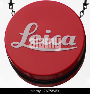 LONDON, Regno Unito - CIRCA NEL SETTEMBRE 2019: Leica segno Foto Stock
