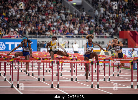 DOHA - QATAR OTT 6: Kendra Harrison (USA) Danielle Williams (Giamaica), Nia Ali (USA) e Andrea Carolina Vargas del Costa Rica a competere in donne Foto Stock