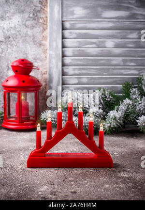 Svedese Tradizionale candelabro con sette candele Foto Stock