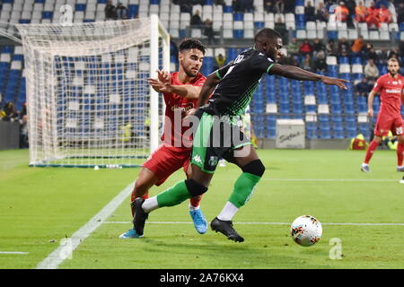 Reggio Emilia, Italia. 30 ott 2019. boga sassuolo e sottil fiorentinaduring Sassuolo vs Fiorentina, italiano di calcio di Serie A del campionato Gli uomini in Reggio Emilia, Italia, 30 Ottobre 2019 - LPS/Alessio Tarpini Credito: Alessio Tarpini/LP/ZUMA filo/Alamy Live News Foto Stock