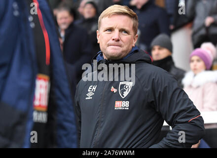 Londra, Inghilterra - Ottobre 27, 2018: Bournemouth manager Edward John Frank Howe raffigurato prima dell'2018/19 English Premier League tra Fulham FC e AFC Bournemouth a Craven Cottage. Foto Stock