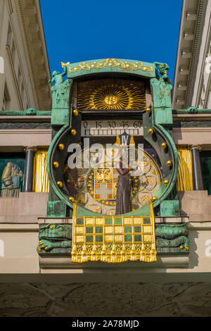 Ankeruhr, Anker orologio, Hoher Markt, città vecchia, Vienna, Austria Foto Stock