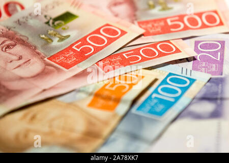 Swedish krona banconote.La corona svedese è la moneta ufficiale della Svezia. Sia il codice ISO "EK' e cambio segno "kr' sono di uso comune. Foto Stock