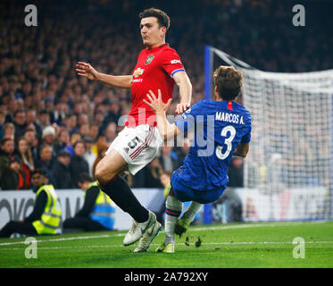 Londra, Regno Unito. Ottobre 30 Manchester United Harry Maguire durante la Coppa Carabao quarto round tra Chelsea e Manchester United presso la Stanford Foto Stock