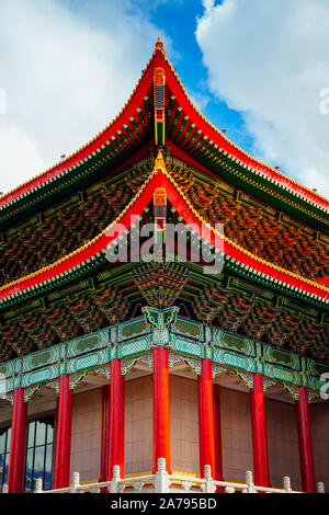 Dettagli architettonici del Teatro Nazionale è un edificio situato in Piazza della Libertà in Taipei, Taiwan Foto Stock