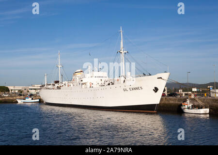 Gil Eannes, una portoghese ex nave ospedale ora serve come nave museo e ostello della gioventù. Viana do Castelo, Portogallo Foto Stock