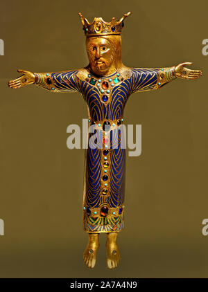 Limoges champlevé, statuetta medievale in smalto di Cristo da un crocifisso, circa 1200, XII-XIII secolo, rame, smalto, e vetro, Museo Hermitage, San Pietroburgo, Russia. - Figurina di Cristo (parte del Crocifisso) di Limoges 1200 XII-XIII secolo Francia francese (rame, smalto.vetro). Museo dell'Hermitage Foto Stock