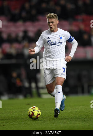 Ottobre 31, 2019, Copenaghen, Danimarca: Viktor Fischer, FC Copenhagen durante il Sydbank Cup Soccer match tra FC Copenhagen e FC Nordsjaelland in Telia Parken, Copenhagen, Danimarca. (Credito Immagine: © Lars Moeller/ZUMA filo) Foto Stock