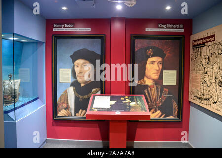 Henry Tudor vs re Richard III a Bosworth Battlefield Heritage Centre, Ambion Lane, Sutton Cheney, Nuneaton, Leicestershire, Regno Unito Foto Stock