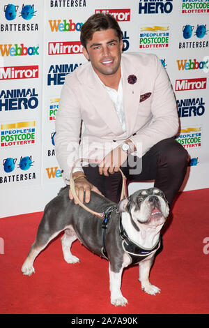 Tappeto rosso arrivi per lo specchio animale Hero Awards 2019, in collaborazione con persone di lotteria di Cap e Webbox al Grosvenor House Hotel dotato di: Jack Fincham dove: Londra, Regno Unito quando: 30 set 2019 Credit: Phil Lewis/WENN.com Foto Stock