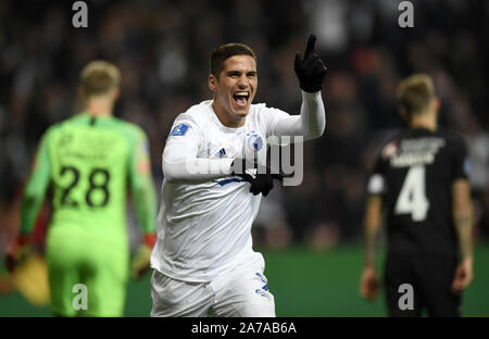 Copenhagen, Danimarca. 31 ott 2019. PIEROS SOTIRIOU, FC Copenhagen celebra il suo obiettivo a 3-1 durante la Sydbank Cup Soccer match tra FC Copenhagen e FC Nordsjaelland in Telia Parken. Credito: Lars Moeller/ZUMA filo/Alamy Live News Foto Stock