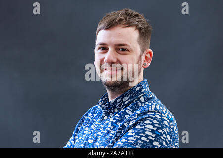 Edimburgo, Scozia. 27 agosto 2016 Alex T. Smith, il British autore e illustratore di libri per bambini, all'Edinburgh International Book Fest Foto Stock