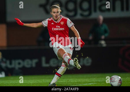 BOREHAMWOOD, Inghilterra - 31 ottobre: Vivianne Miedema arsenale di punteggi il quarto obiettivo della prima metà durante il femminile UEFA Champions League football match tra Arsenal Donne vs SK Slavia Praha Donne al Parco Prato su ottobre 31, 2019 a Borehamwood, Inghilterra (foto di Daniela Porcelli/SPP) Credito: SPP Sport Stampa foto. /Alamy Live News Foto Stock