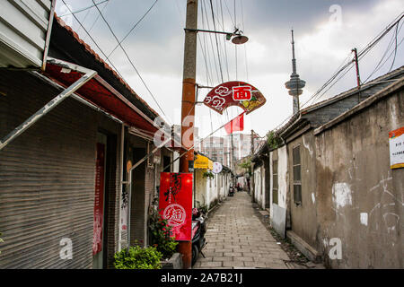 Un antico vicolo fila di case business in Cina street Foto Stock