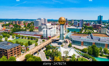 Knoxville, Tennessee, Stati Uniti d'America skyline del centro antenna. Foto Stock